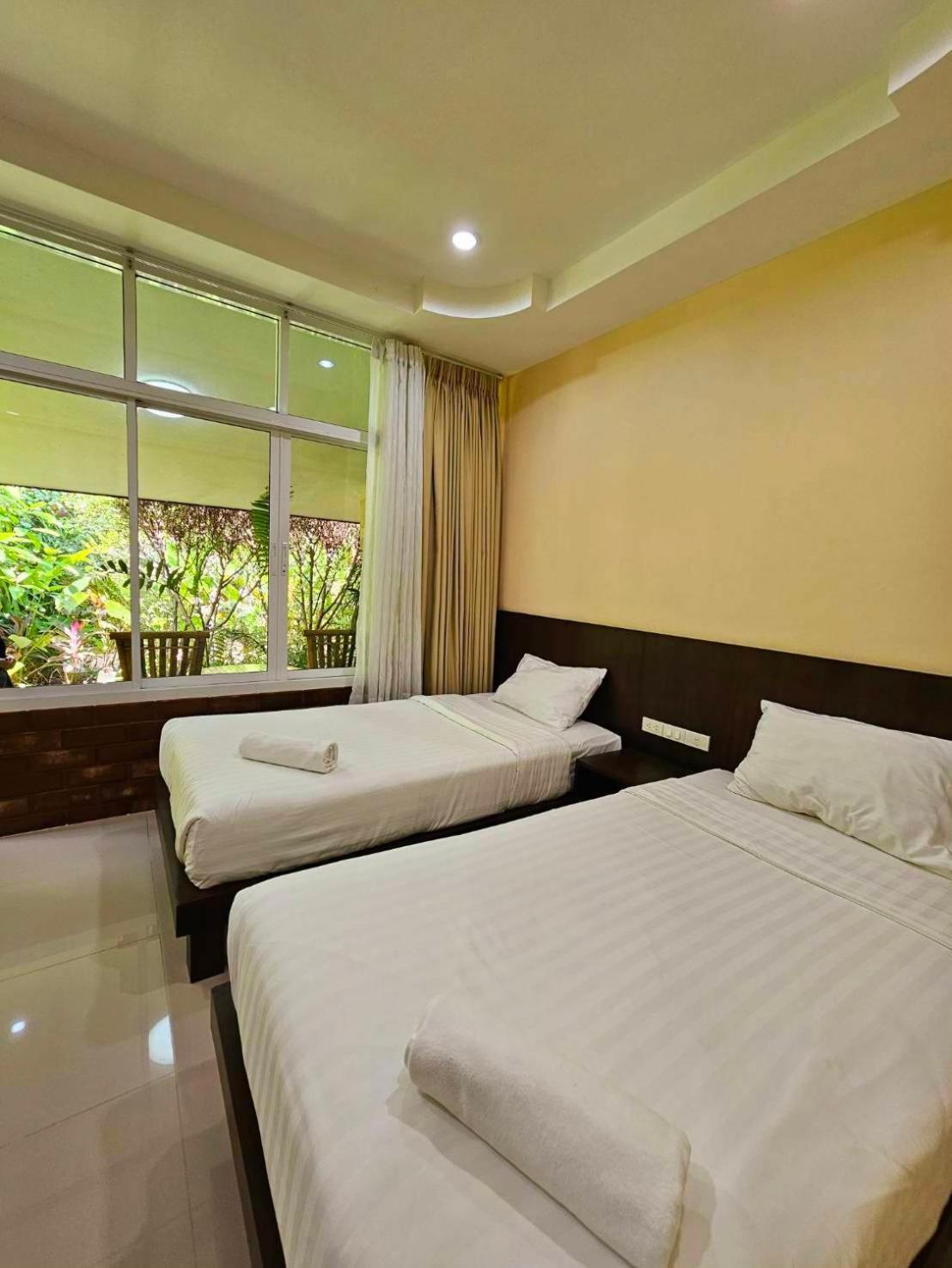 Samran Resort Chalong Exterior photo